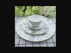  Ceramic Dinner Plate Set Cup And Saucer Bone China Cutlery Dinnerware Set Banana Leaf With Red-crowned Crane Full Set Tableware